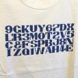 画像2: 【 デッドストック・2000年代 】アレキサンダージラルド・アルファベット・Tシャツ・アメリカ製  ３サイズ(S,M,L) (2)