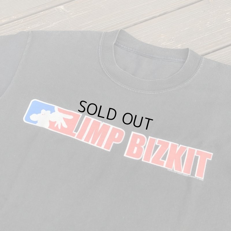 画像1: 【２０００年 リンプビズキット / ビンテージ バンドTシャツ】" LIMP BIZKIT " / プリント米国ツアーTシャツ / ジャイアント・アメリカ製 (MEDIUMサイズ)