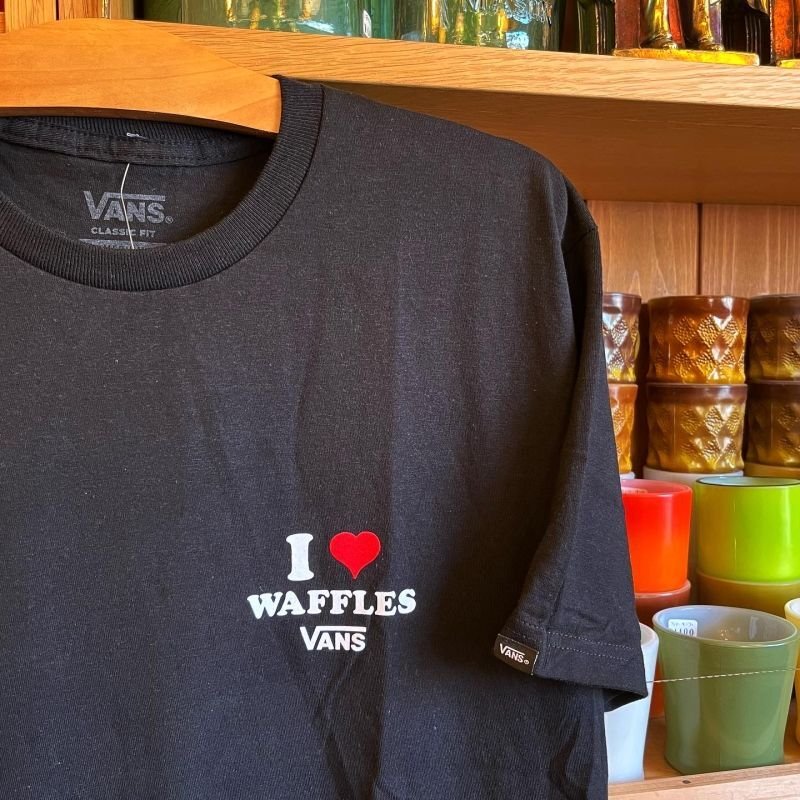 画像4: 【 VANS / USA 】バンズ アメリカ企画・ロゴTシャツ " I LOVE WAFFLES " ブラック ２サイズ(M/L)