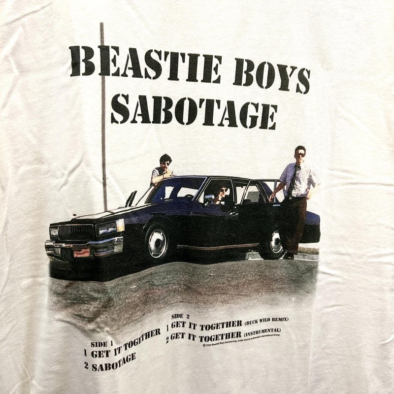 画像2: 【 BEASTIE BOYS / ビースティーボーイズ / sabotage サボタージュ 】オフィシャル・Tシャツ / ３サイズ(M,L,XL)