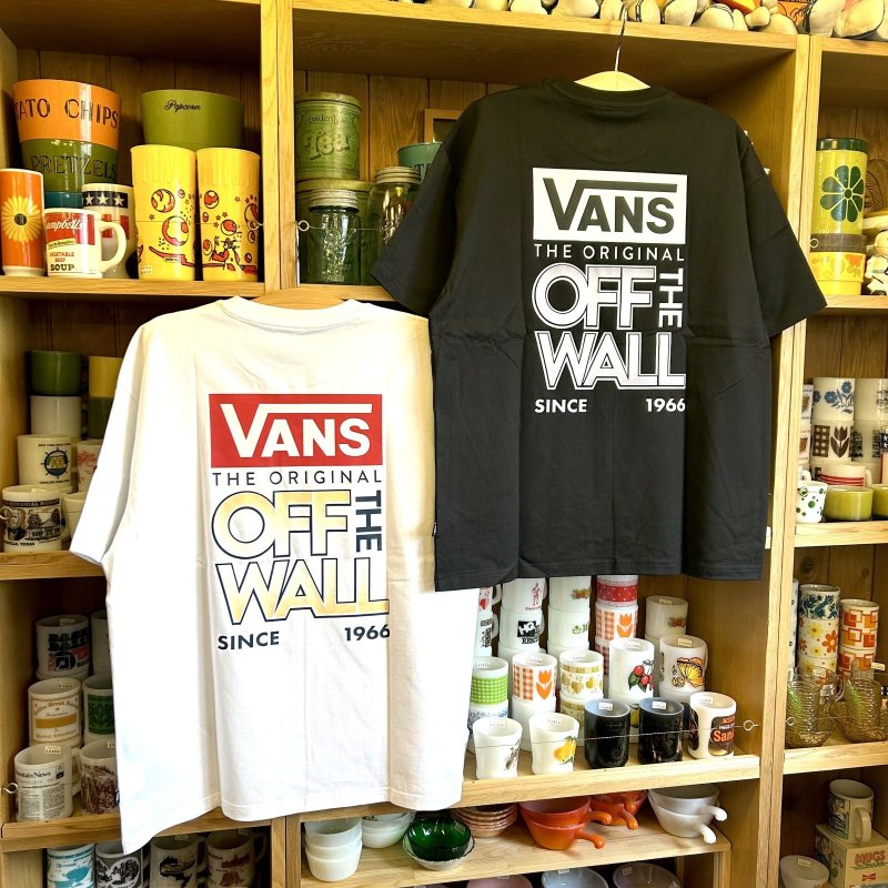 画像1: 【 VANS / USA 】アメリカ企画・ロゴTシャツ " GRADIENT LOGO " ホワイト/ブラック ３サイズ(M/L/XL)