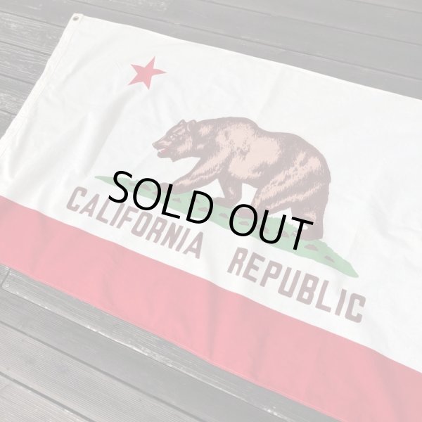 カリフォルニア州旗　ビンテージ il_fullxfull.6372092517_ohy0.jpg