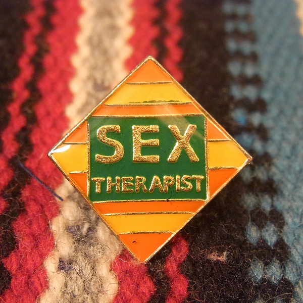 画像1: 【SEX THERAPIST】 1980'S ・ ビンテージ ピンバッチ 
