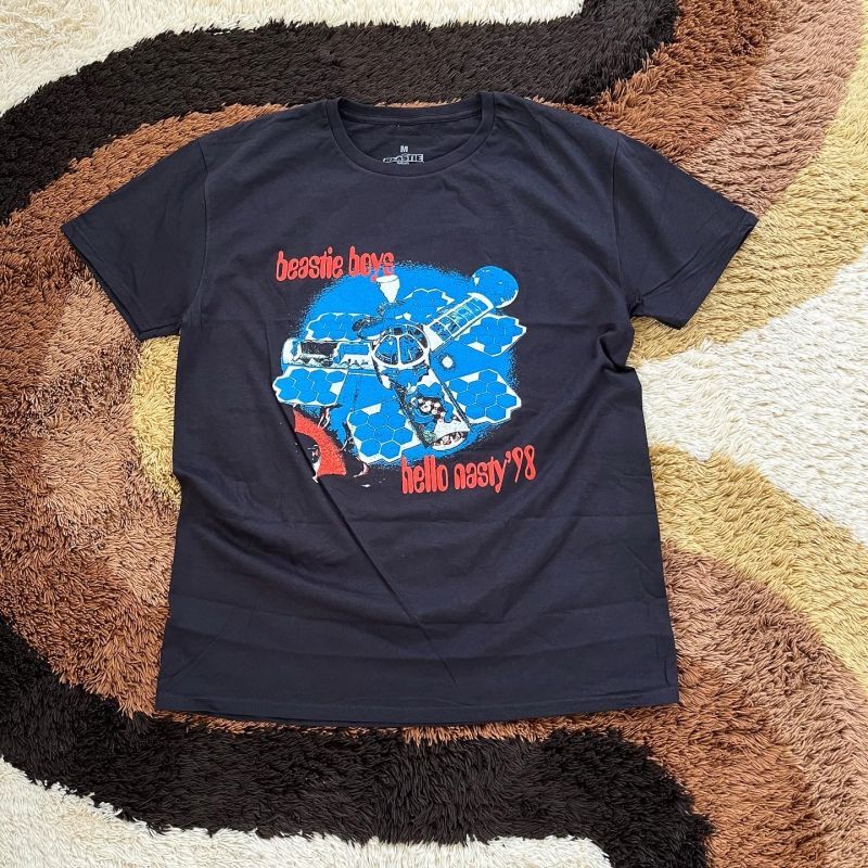 画像1: 【 BEASTIE BOYS / ビースティーボーイズ / HELLO NASTY・ハローナスティ 】オフィシャル・Tシャツ / ３サイズ(M,L,XL)